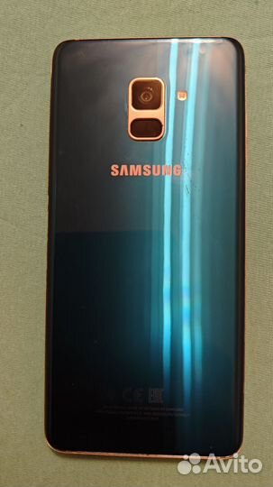 Samsung Galaxy A8+, 4/32 ГБ