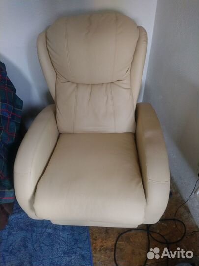 Диван 3 реклайнер +кресло с массажем реклайнер