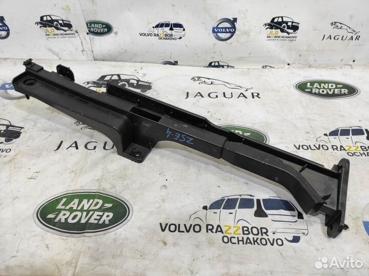 Направляющая пола багажника Volvo V60 2011-2018