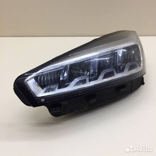 Б/У Б/У Фара левая 605000199AA4050440925300 chery