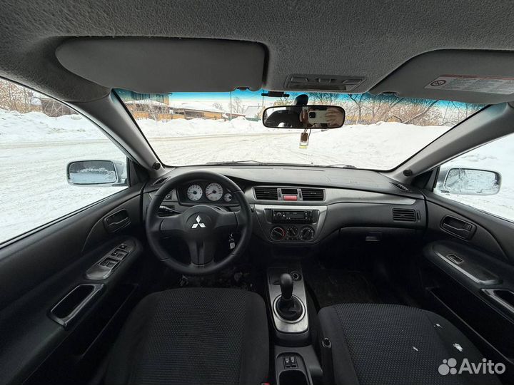 Mitsubishi Lancer 1.6 МТ, 2006, 268 000 км