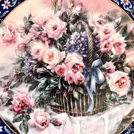 Тарелка Lena Liu. Лена Лю