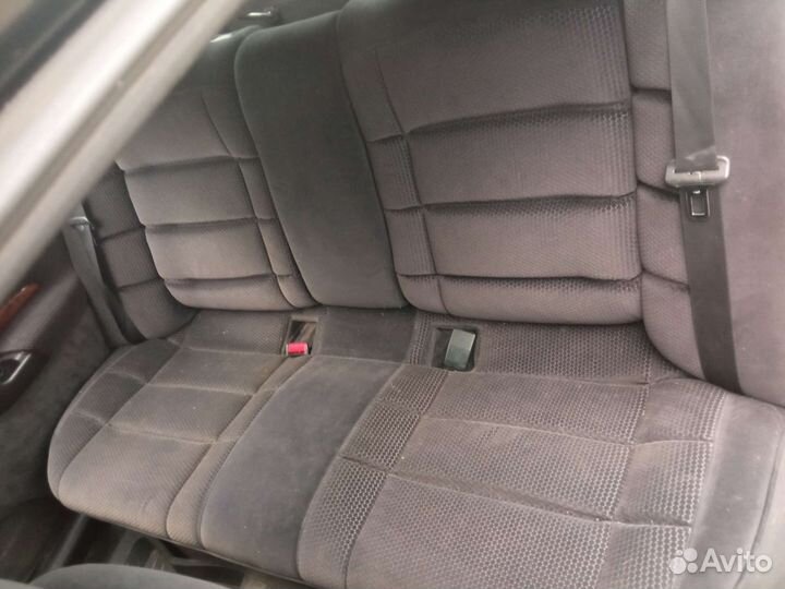 Салон на опель омега б седан