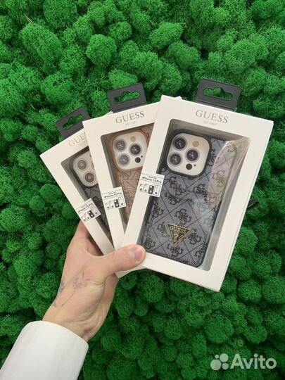 Чехол на iPhone 15 pro guess