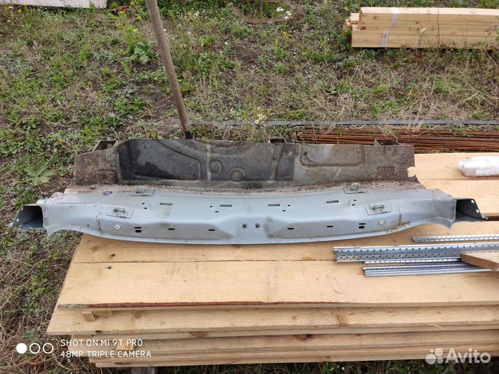 Панель задка Тигуан