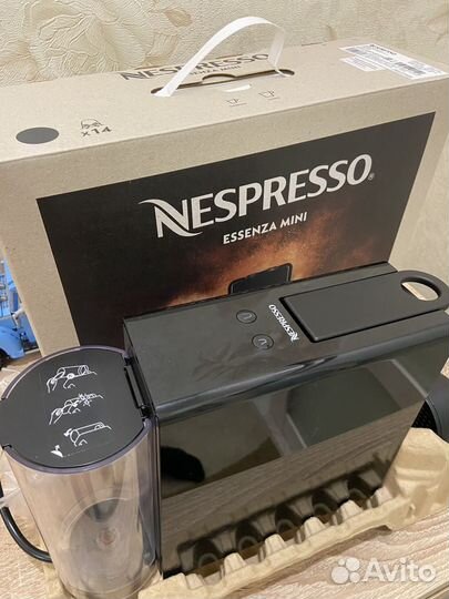 Кофемашина nespresso essenza mini