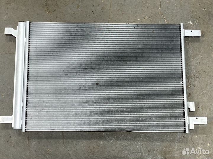 Радиатор кондиционера Skoda Kodiaq Karoq Octavia