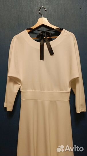 Платье женское нарядное 46