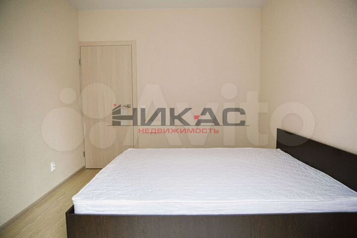 2-к. квартира, 60 м², 4/9 эт.