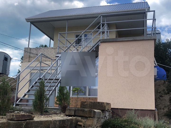 Дом 32 м² на участке 2 сот.