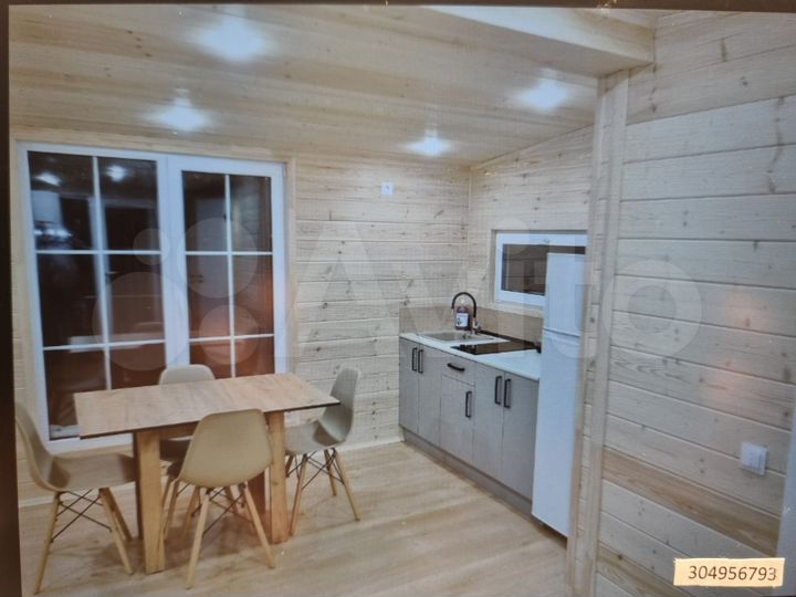 Дом 30 м² на участке 10 сот.