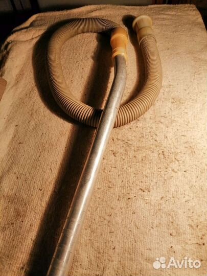 Шланг от пылесоса