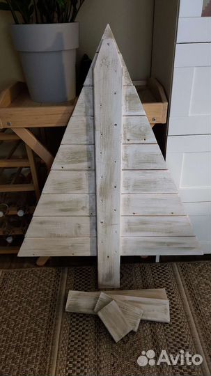 Деревянная ёлка