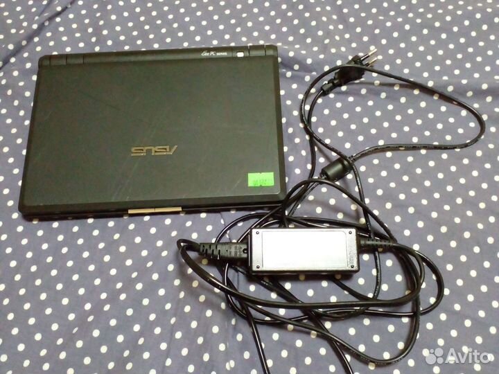 Нетбук asus eee pc 700