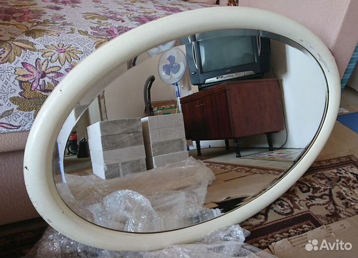 Зеркало старинное