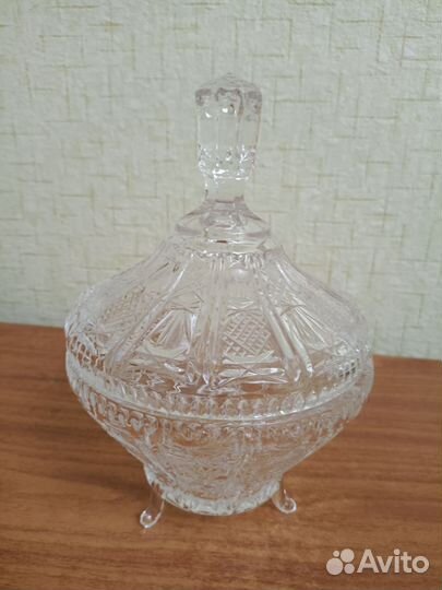 Ваза хрустальная