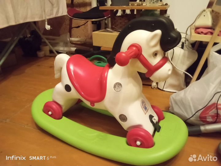 Качалка лошадь