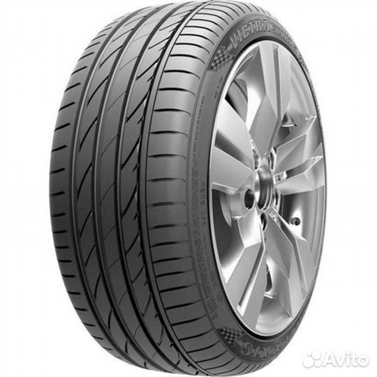 Maxxis Victra Sport VS5 215/65 R17 103V