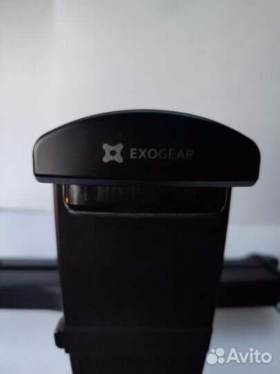 Держатель крепление для смартфона планшета в авто