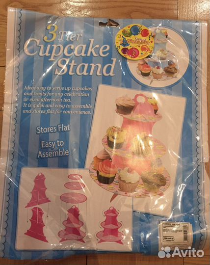 Трёхъярусная подставка для сладких угощений