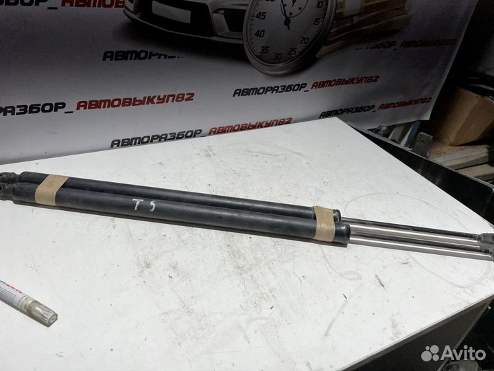 Газовые упоры крышки багажника volkswagen Т5