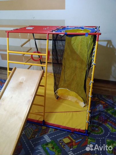 Спортивный детский комплекс 