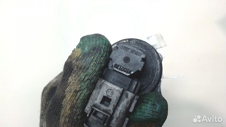 Клапан рециркуляции газов Volvo S40 / V40, 2003