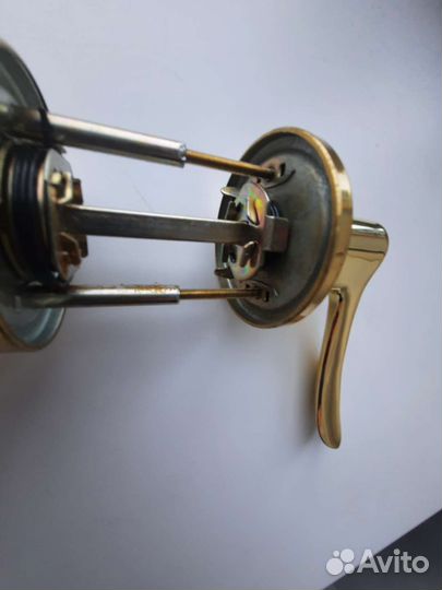 Дверные ручки межкомнатные с замком