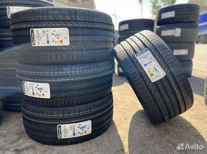 Continental ContiSportContact 5P 255/40 R20 и 295/35 R20 105Y