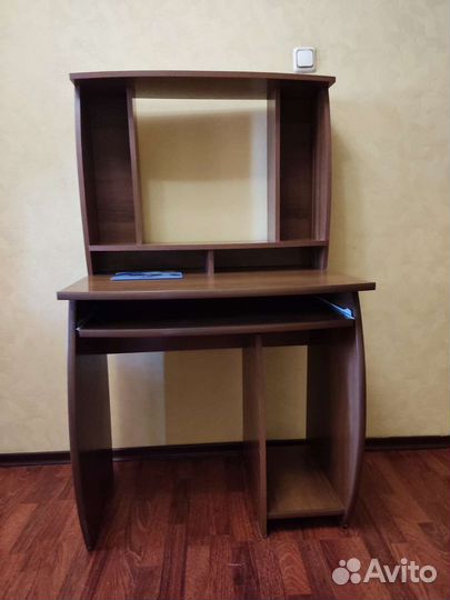 Компьютерный столик бу