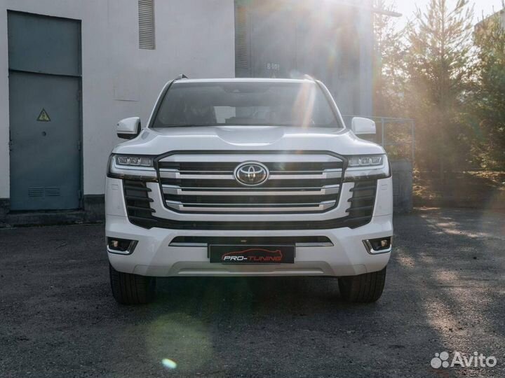 Toyota Land Cruiser 3.3 AT, 2022, 20 км