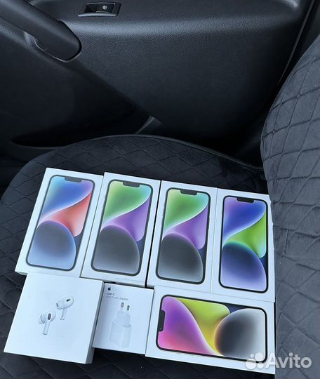 iPhone 14