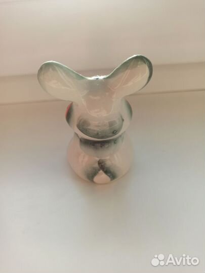 Фигурка зайчик керамика