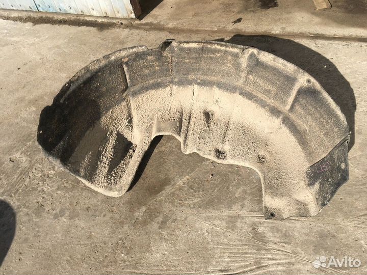 Локер задний правый (Mercedes-Benz GLE Coupe AMG)