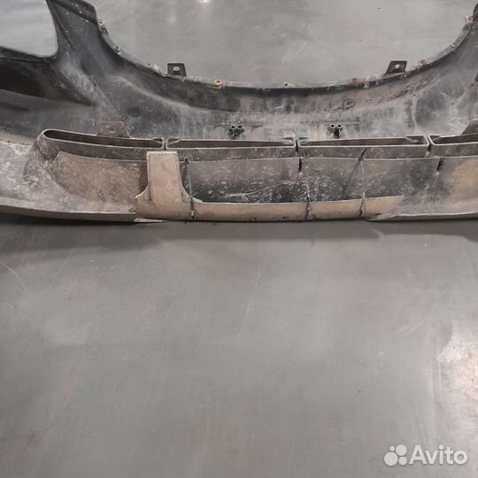 Бампер на Hyundai акцент б/у