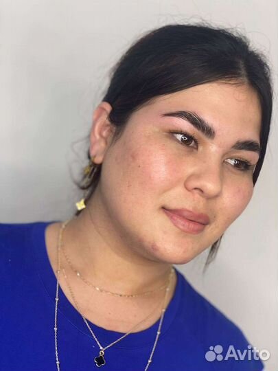 Коррекция и окрашивание бровей