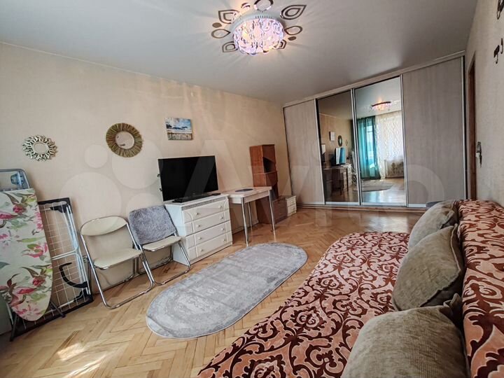 2-к. квартира, 56 м², 13/14 эт.