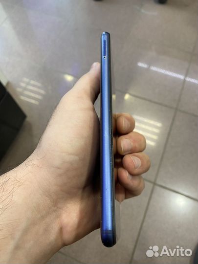 HONOR 7X, 4/64 ГБ