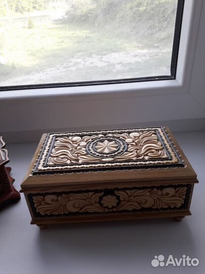 Шкатулка для украшений дерево