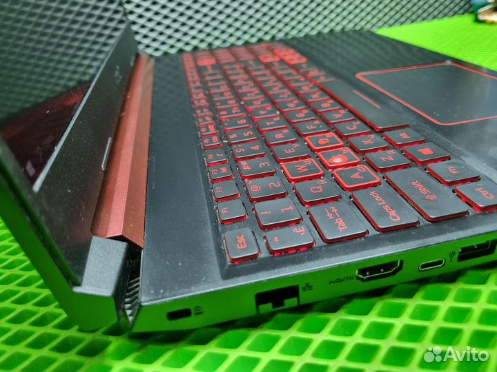 Игровой Ноутбук Acer Nitro i5 7*/8/SSD/GTX 1050