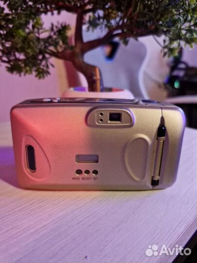 Плёночный фотоаппарат samsung slim zoom 70G