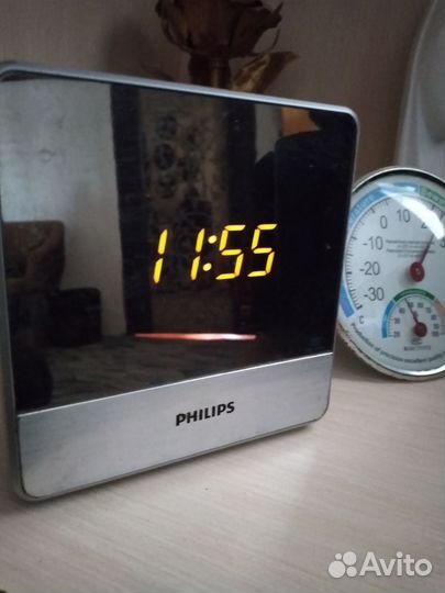Часы philips электронные