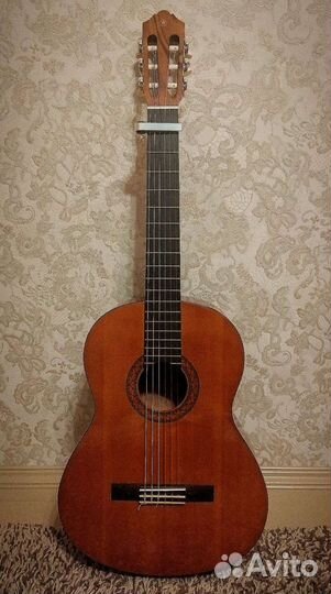 Классическая гитара yamaha C40