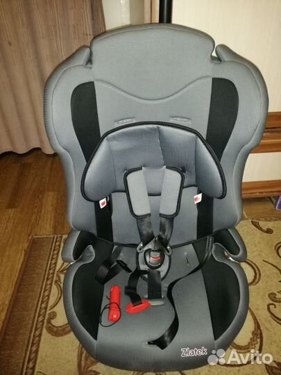 Автомобильное детское кресло от 9 до 36 кг