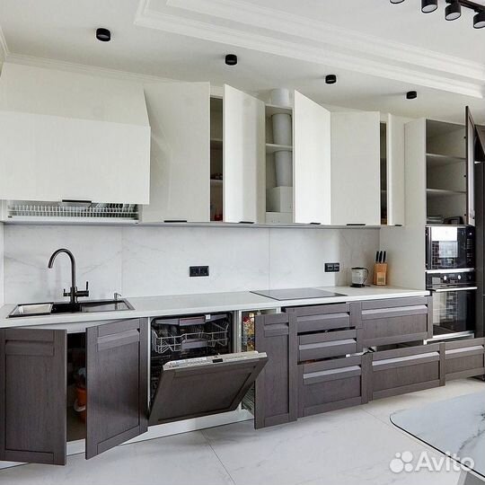 Прямой кухонный гарнитур 