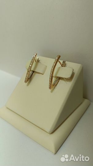 Золотые серьги
