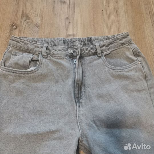 Джинсы женские