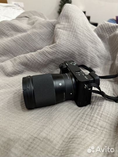 Объектив Sigma 16mm 1:1.4 DC