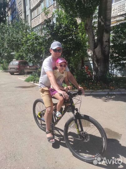 Детское велокресло 