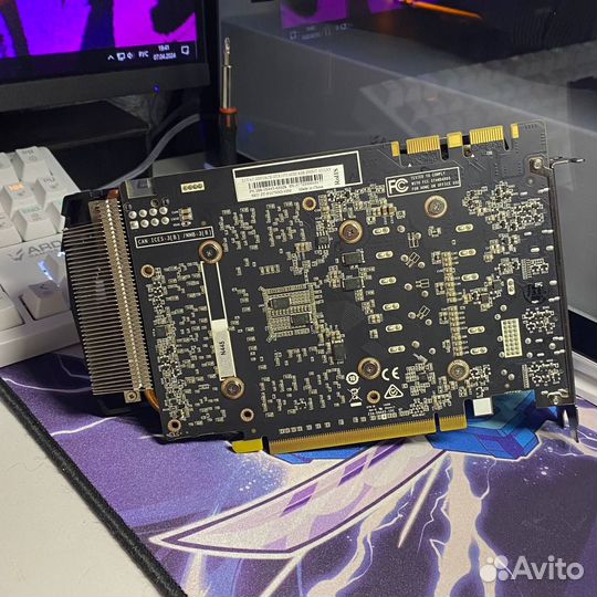 Видеокарта zotac GTX 1070 8GB